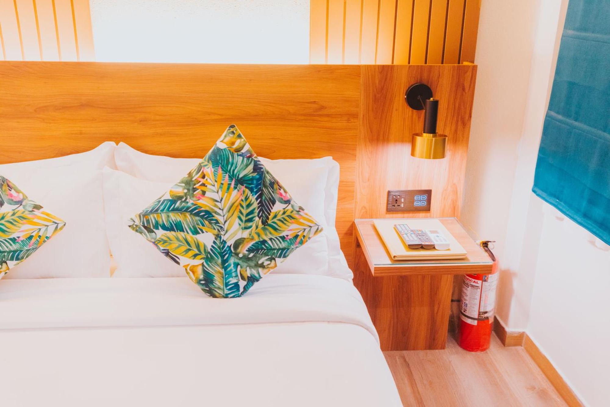 Surestay Studio By Best Western Clarkview Angeles City Exterior foto